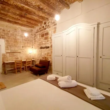 Santa Manna, Vecchia Appartement *